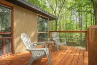 Cozy Waterfront Escape Near Helen & Vineyards Free Night with 3 Night Stay - シャレー