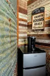 8 Minutes from Round Top!  Your Silo-Bration DestinationCOOP-A-Cabana Silo #3 - 3-Sterne