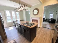 Family Friendly 2-Bed Home, Pet Friendly - 3 ดาว