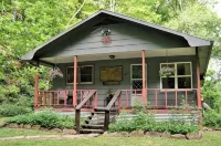 Hot Tub, Nature Lover's Digital Disconnect! 10mins to NOC & Tsali (dog friendly) - 3-Star