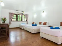 Ibiza House & Rawianda Villas Hotels near Koh Phi Phi Viewpoint