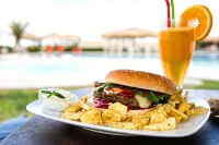 Plaza Beach Hotel
