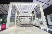 Grand Equator Hotel