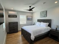 Newly renovated beach home with many amenities!