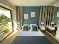 SUPER CANNES / GOLFE JUAN LUXURY APARTMENT SEA IMPRENABLE SEA. PRIVATE FLOOR