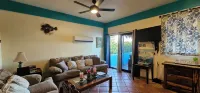 Private Floor Unit-Plunge Pool-WaterFront-Sunset Views-Full Kitchen-Quiet Area -  Privatzimmer