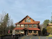 Large Loft Studio in Village - 4-Star