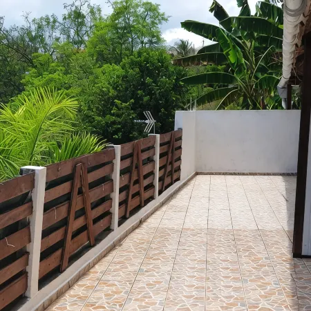 F2 apartment near the sea