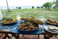 Oceanfront Spanish Villa - FREE Starlink Wi-Fi