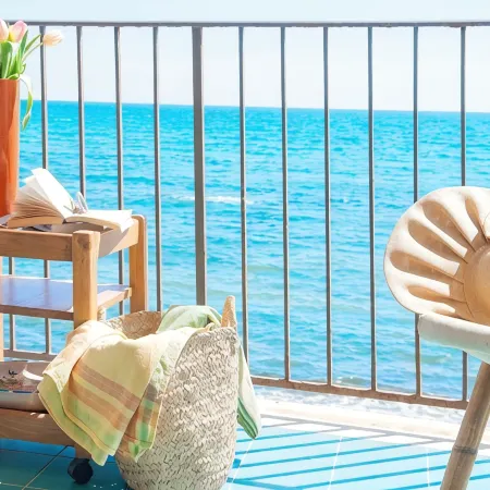 Apollo's Terraces Beach apartments less than 20 m from the sea! Ponente