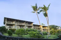 Oceanfront #5 at Hana Kai Maui - 2 BR/2 BA Upper Floor Corner 100ʻ from Water!