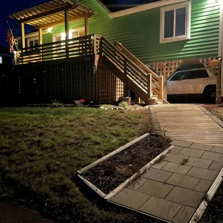 3-bedroom 2 bath cottage-Walk to beach or golfCourse.Hot Tub and outside shower Отели в г. Китти-Хок
