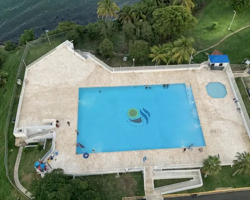 Couples Retreat Studio Ocean Front,300MB WiFi.  SuperHost!! โรงแรมในฟาฮาร์โด