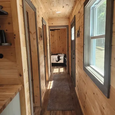New 1 Bedroom Container Cabin with Direct Trail Access (Cabin 3)