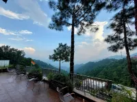 Oren Kasauli - Mountain view