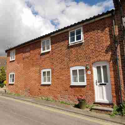 Cosy cottage in Framlingham town - 25min to coast Hotel Exterior