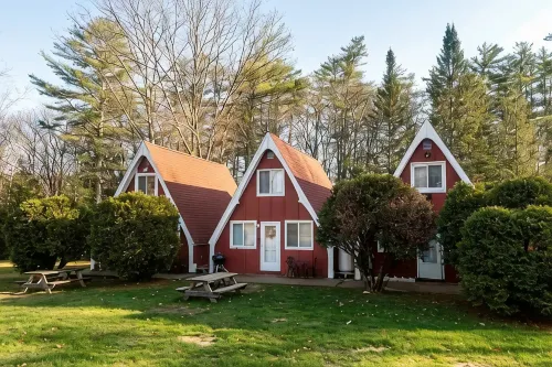 Josh’s Campton Cottage by the Pemi River in the White Mountains!