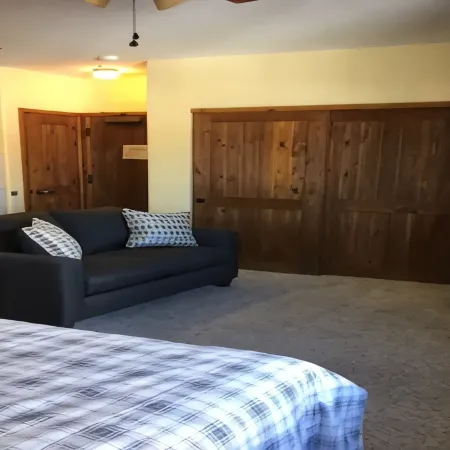 Studio on Snowflake unit 204