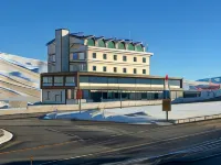 Zümrüt Palas Otel Hôtels à : 