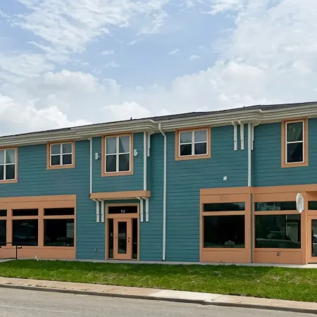 Charming & Spacious Hideaway by Downtown Bryan
