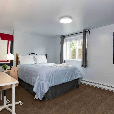 Affortable 2 Bedrooms, Pet Friendly, Near Airport