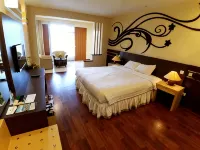 Purnama Hotel Hotele w: Batu