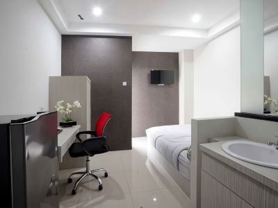 Dparagon Kalijudan