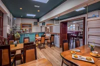 Breffni Arms Hotel - breakfast