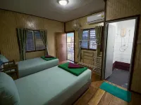 VN Guesthouse - Pensions
