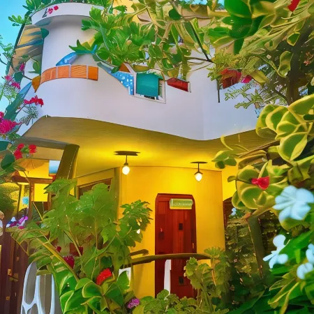 Casa del Lago Lodging House