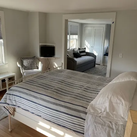 Ideal Madison home just steps to the beach
