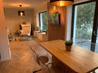 Pine Tree Holiday House - Apartments