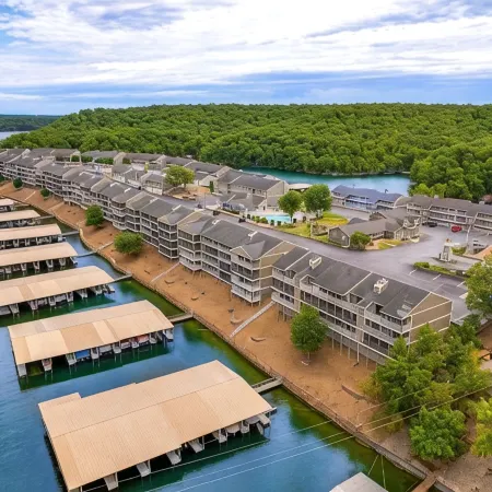 Lazydays Pet-friendly Condo w/ Pool & Slip at 3M