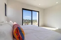 Brand New Ocean View Villa - balcony