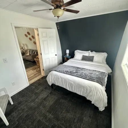 Charming 1-Bedroom House in Charming Calumet