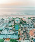 Newly Updated Resort Ocean Front Condo in Diamond Beach!