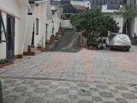 Đam me Homestay Hotels in B'Lao