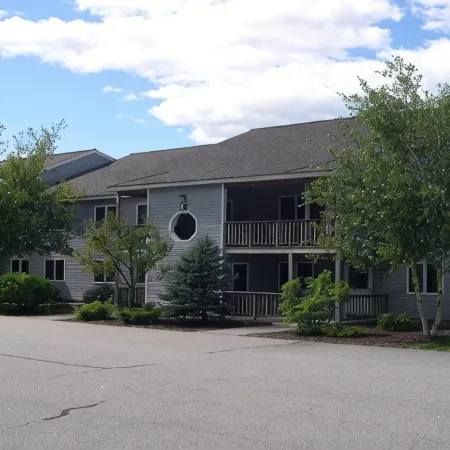 Peaceful, Family Friendly, Heated Outdoor Pool, Awesome Views, Near Story Land