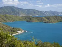Couples Retreat, Panoramic Ocean Views, Free Kayaks & Paddle Boards Hotels in Coral Bay