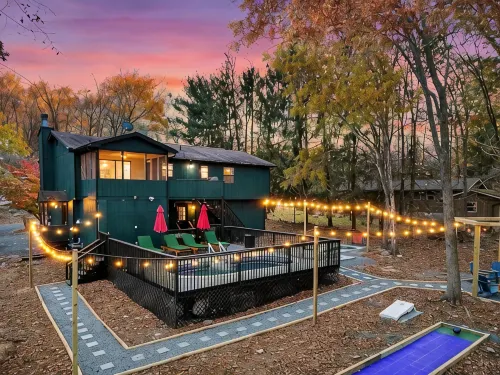 Private Heated Pool, Hot Tub, Mini Golf, Fire Pit! - Homestays