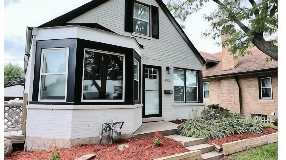Cozy Home by O'Hare + EV Plug