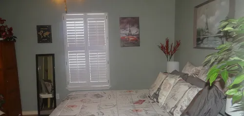 JOYFUL QUARTERS - BEAUTIFUL SPACIOUS 1 BEDRM APARTMENT