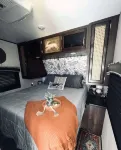 Camp Wee Acres. Cozy camper with beautiful views. - Wi-Fi