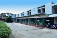 Sithara Guest House - 2-Star