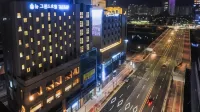 New Grand Hotel