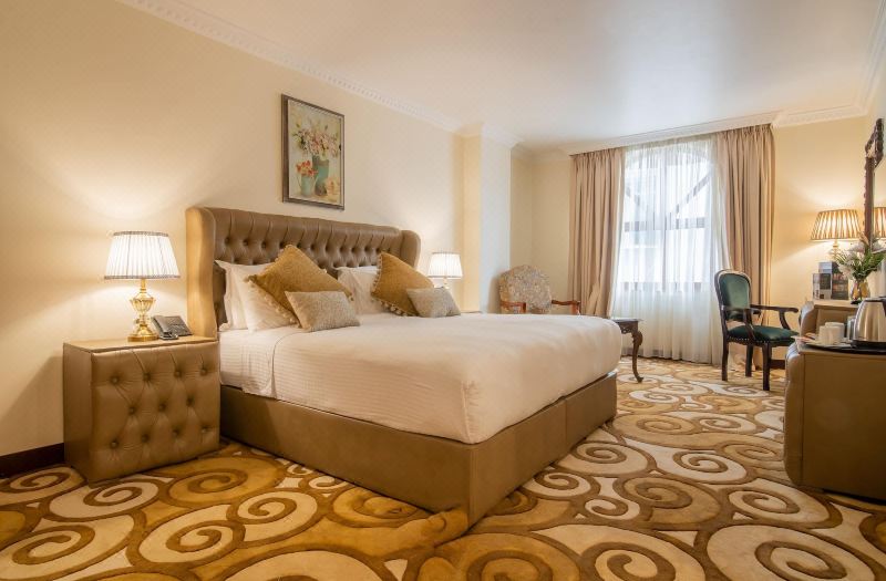 The Grand Palace Hotel