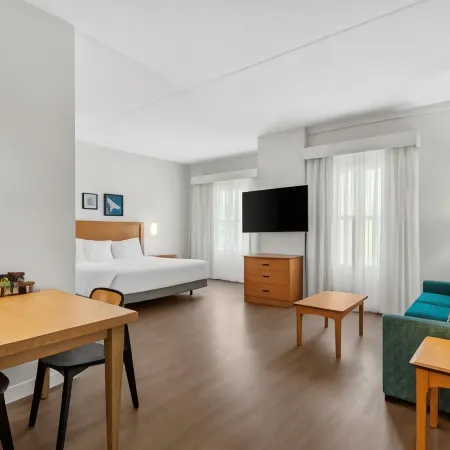 Sonesta ES Suites Phoenix Goodyear Отели в г. Гудиер