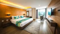Yashshree Sanderling Mall Road - spa