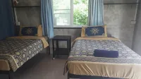 Coconut Garden Bungalow - 2성급