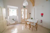 Carmelita Maisonette Valletta - Beach